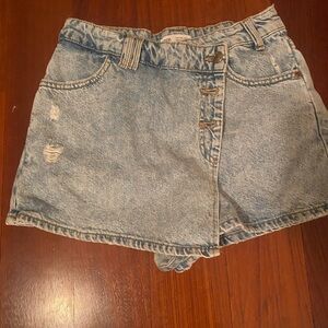 Zara Faded Blue Denim with Tan Accent